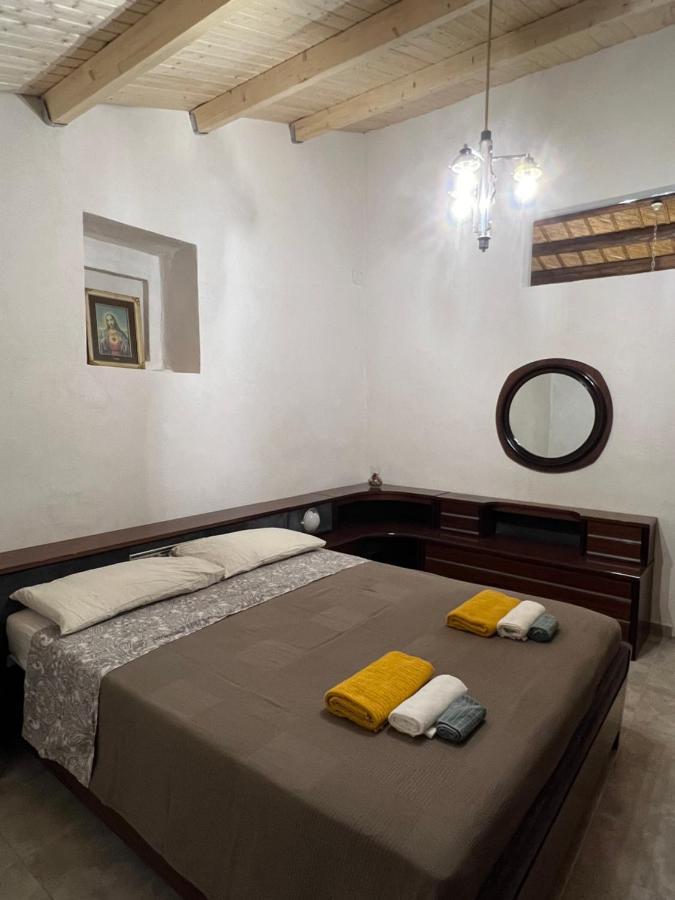 Bed and Breakfast Casa Di Mirto à Chiaramonte Gulfi Extérieur photo
